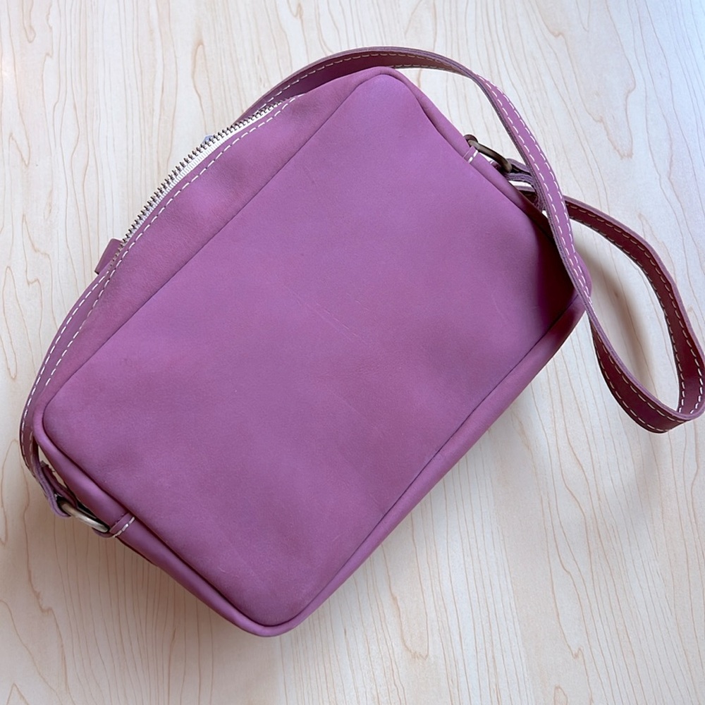 Portland Leather Pink (Foxglove) Crossbody Camera Bag Large - Picture 9 of 9